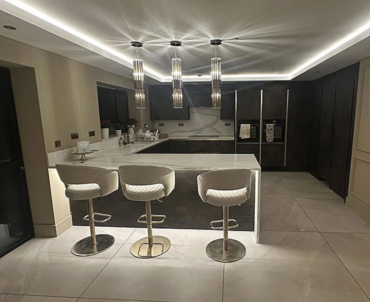 A fully skilled Carpenter in Sittingbourne, Kent. Offering services from Kitchen Fitting and Installation, Loft Conversions, Garage Refurbishments, Home Improvements, House Extensions, Interior Doors, Windows, Bespoke Wardrobe, Roofing and Joists, Staircases, Flooring, Skirting, Decking and Fencing.